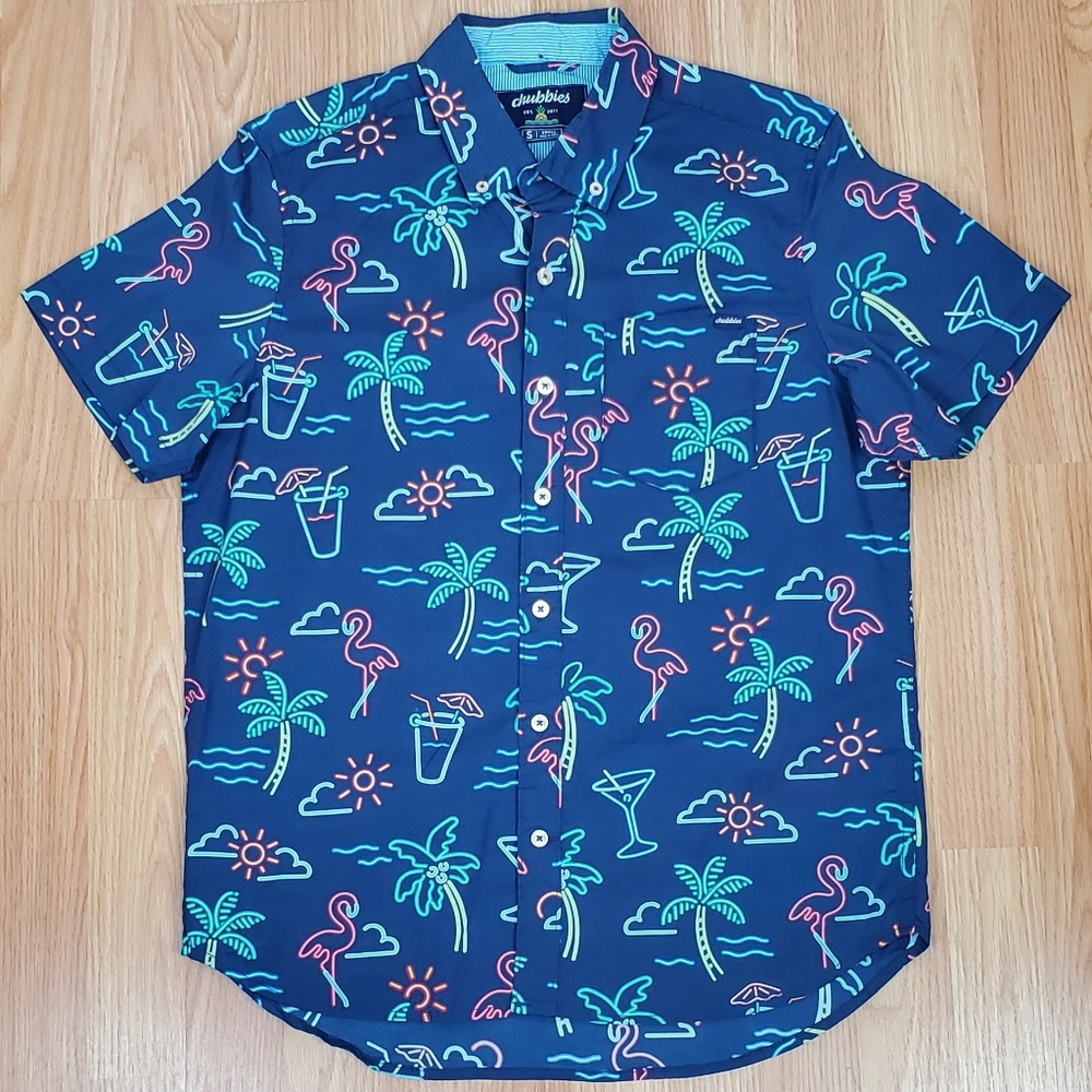 NWT Chubbies the one man wolf pack friday button shirt short sleeve navy stretch
